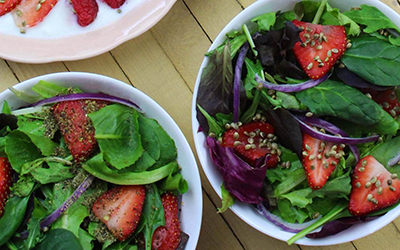 O lala Salad with Roasted Hemp Seeds